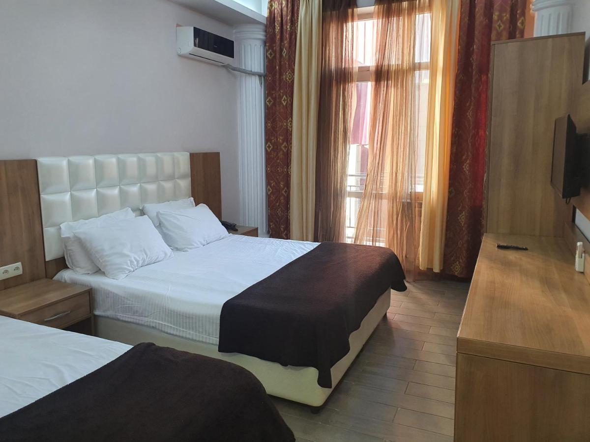 City Star Hotel Batumi Ngoại thất bức ảnh